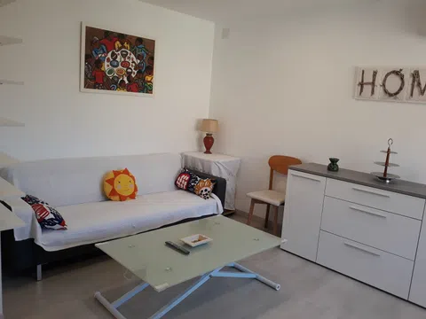 Estudio en avenida de Juan Pablo Ii, 44