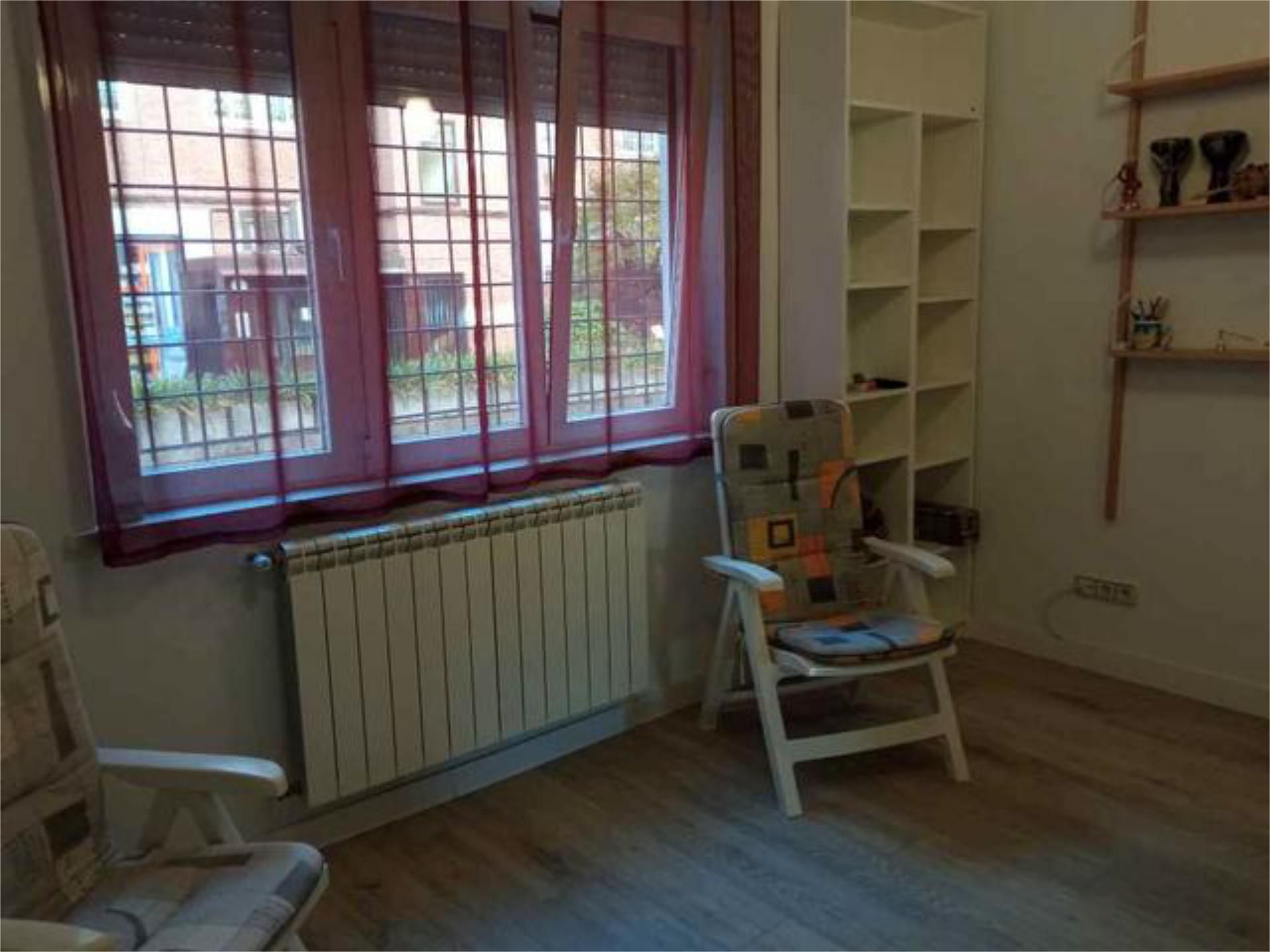 Piso en Dehesa de la Villa - Foto 3