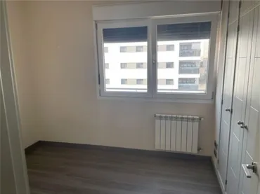 Piso en Zona hipercor - Foto 4
