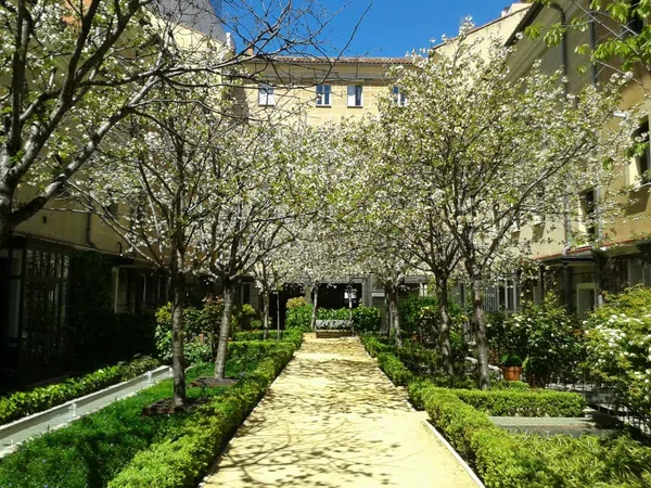 Piso en ronda Atocha, 15