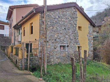 Chalet en Sotiello, Lena, Asturias - Foto 1