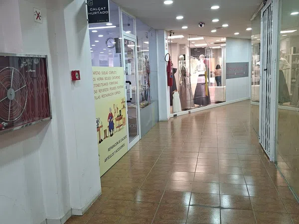 Local en Paseo del Comte d'Ègara, 6 - Foto 13