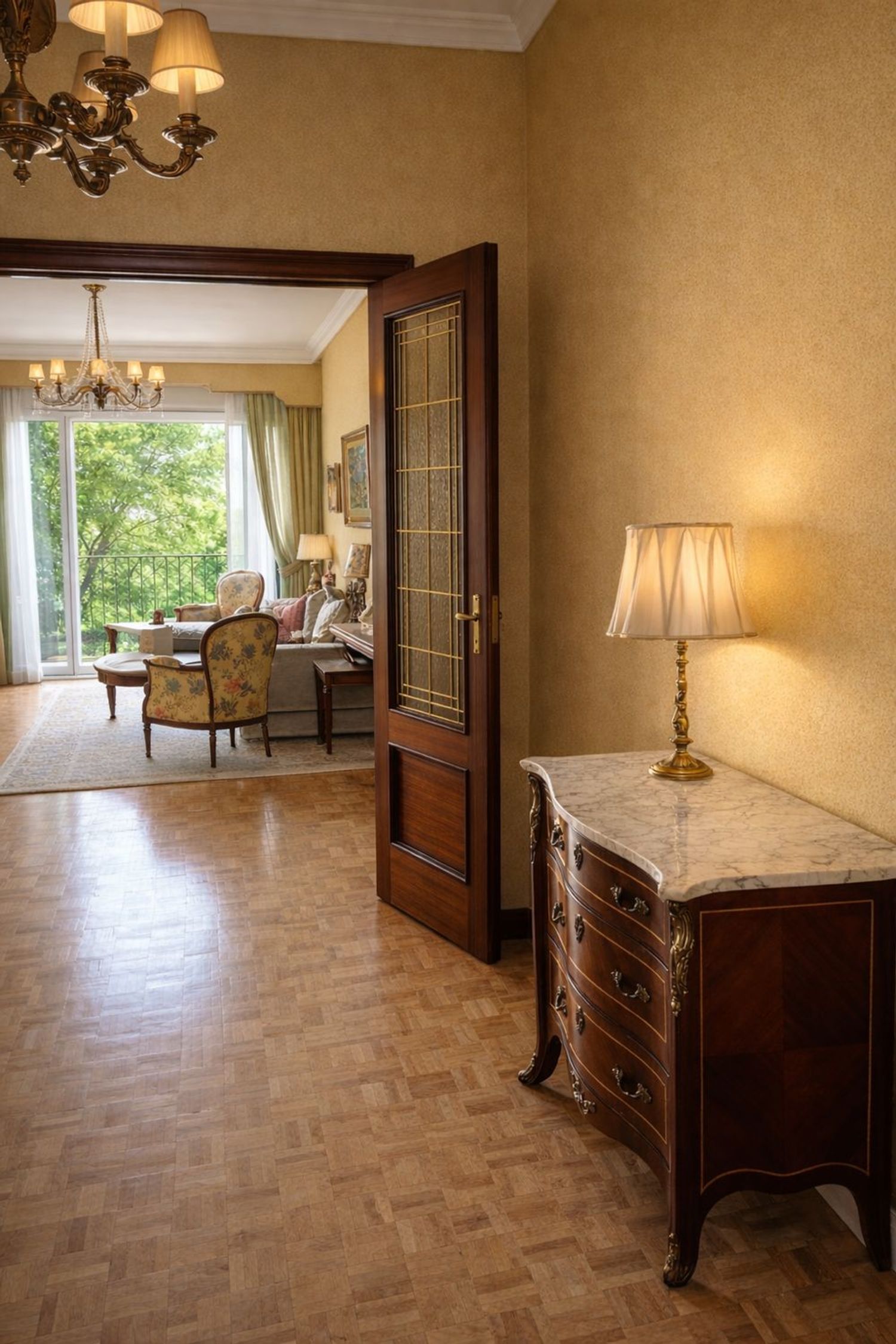 Piso en Barrio Vallehermoso - Foto 2