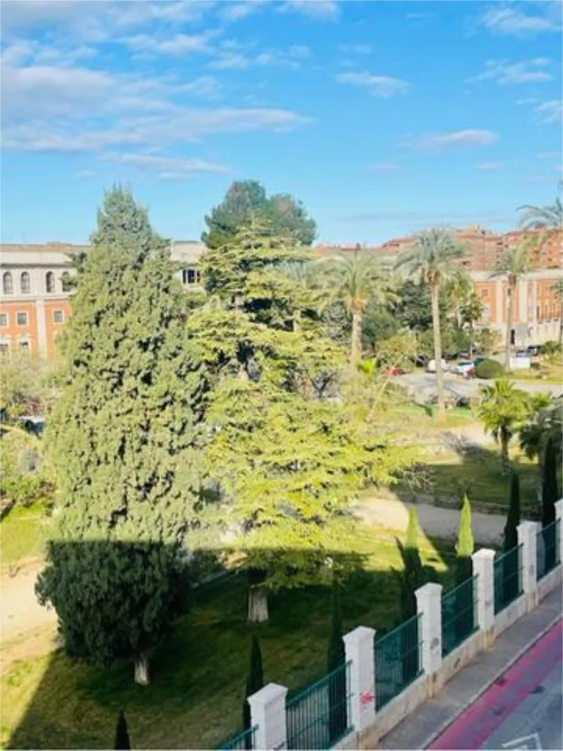 Piso en Fontsanta - Foto 1