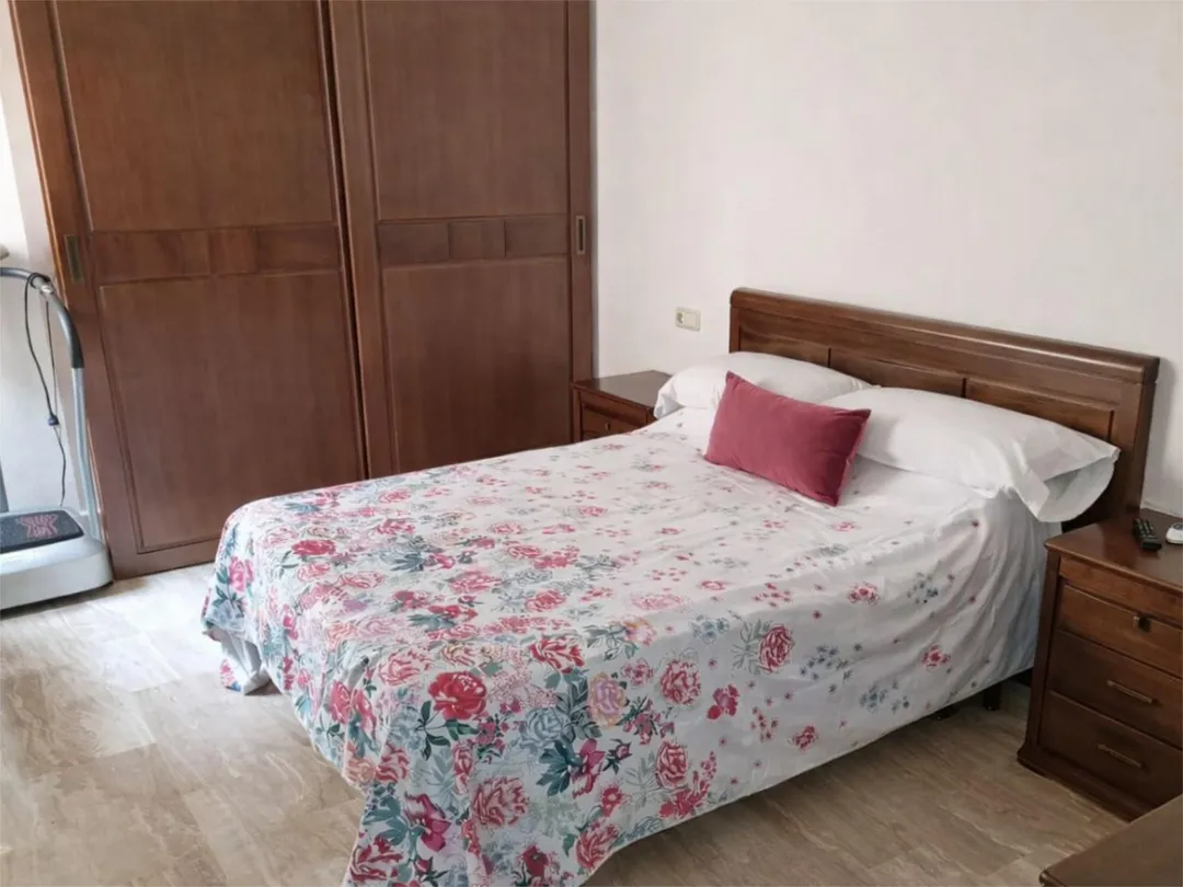 Piso en  Carrer del Doctor Josep Juan Dómine 12 - Foto 2