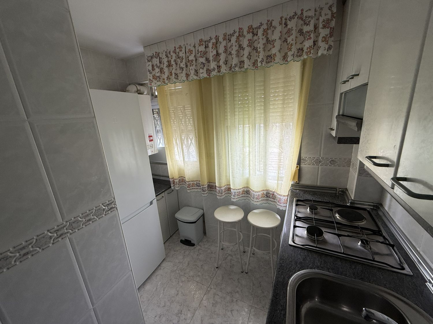 Piso en calle de Cuart de Poblet, 13 - Foto 5