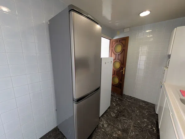 Chalet adosado en calle de Jordi Martí Rosselló, 8 - Foto 8