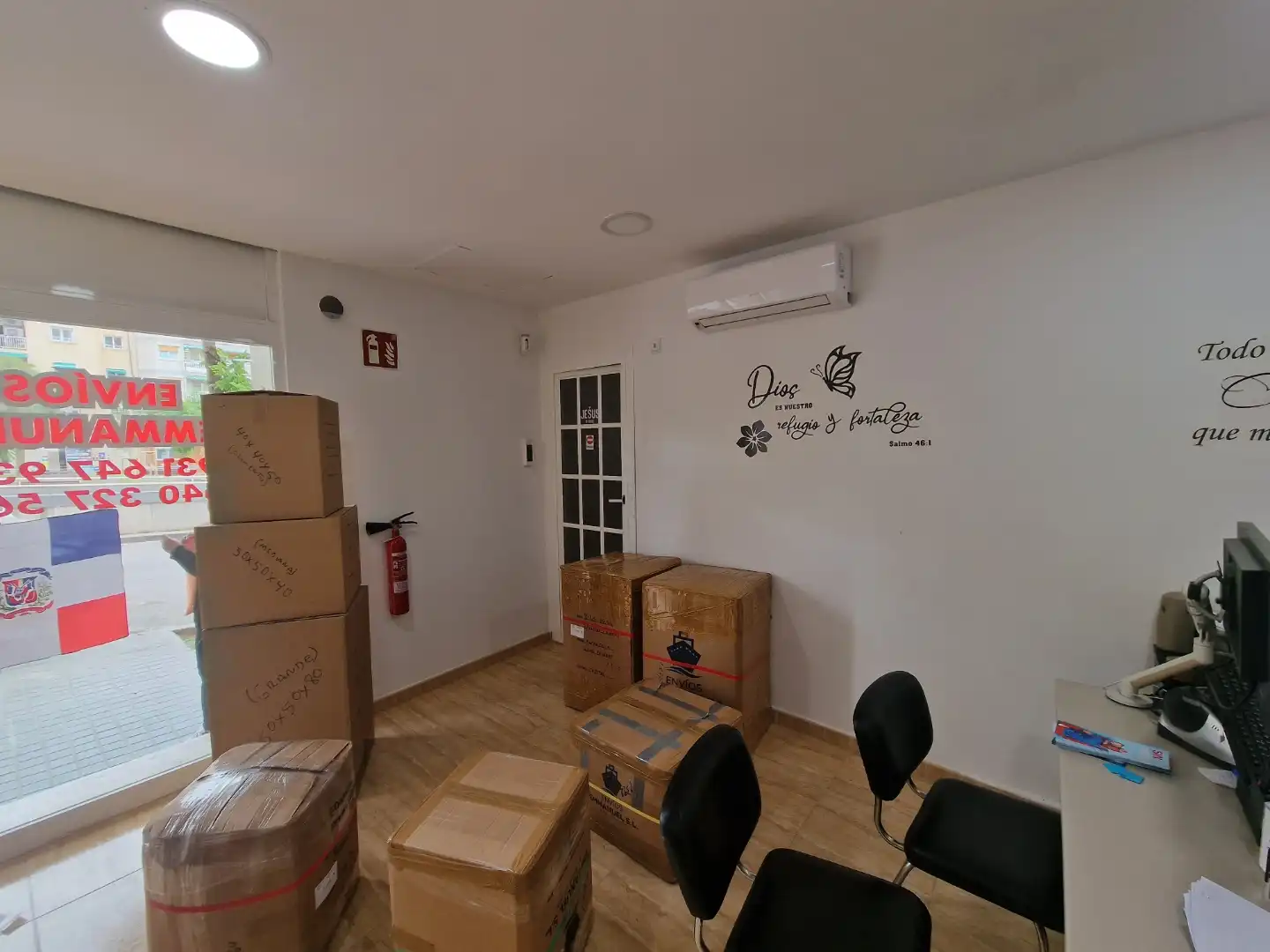 Local comercial en  Avinguda Miraflores 65 - Foto 4