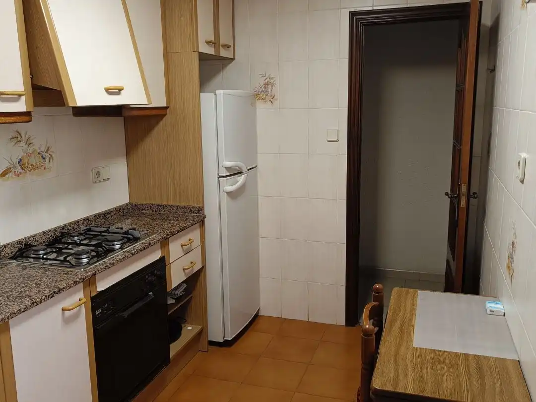 Piso en  Carrer Cronista Viravens 25 - Foto 5