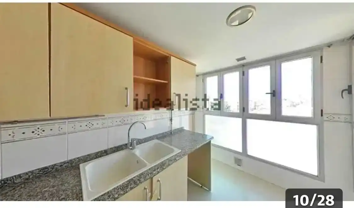 Piso en  Carrer Pintor Sorolla 18 - Foto 11