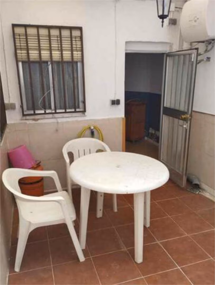 Piso en Alhóndiga - Foto 2