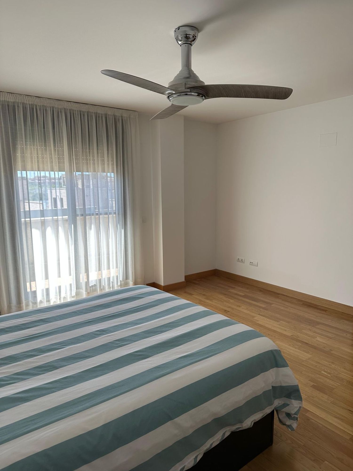 Chalet adosado en Calle de Irlanda, 32 - Foto 25