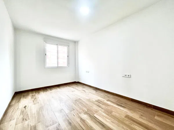 Piso en Calle del Doctor Nicasi Benlloch, El Calvari - Foto 4