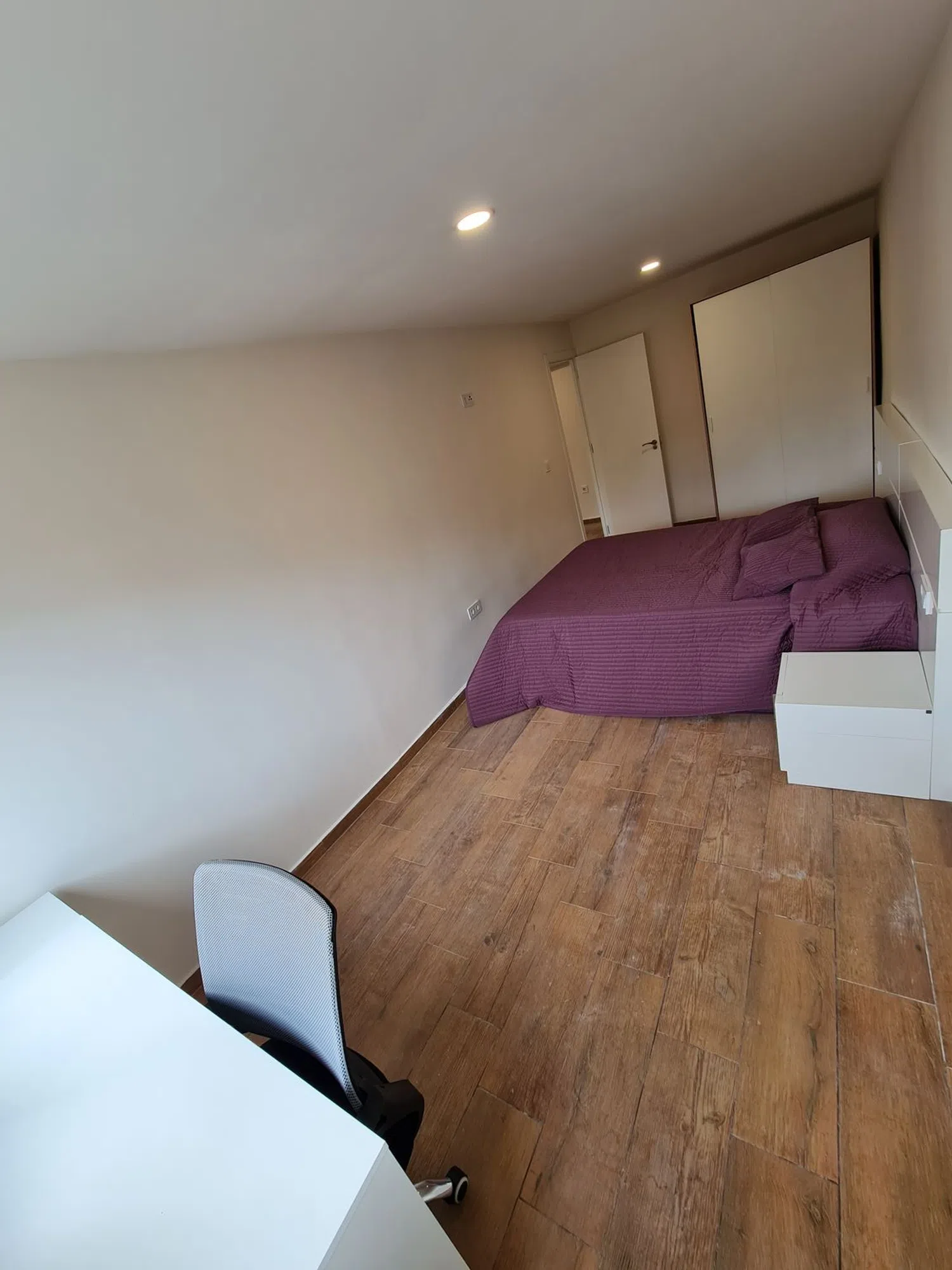 Piso en calle de Campillo de Altobuey, 16 - Foto 4