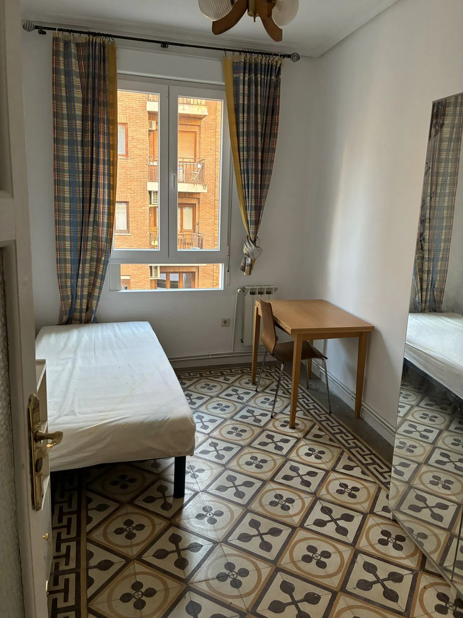 Piso en Barrio Gaztambide - Foto 7