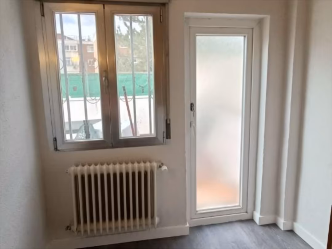 Piso en  Calle de Puentelarra 58 - Foto 14