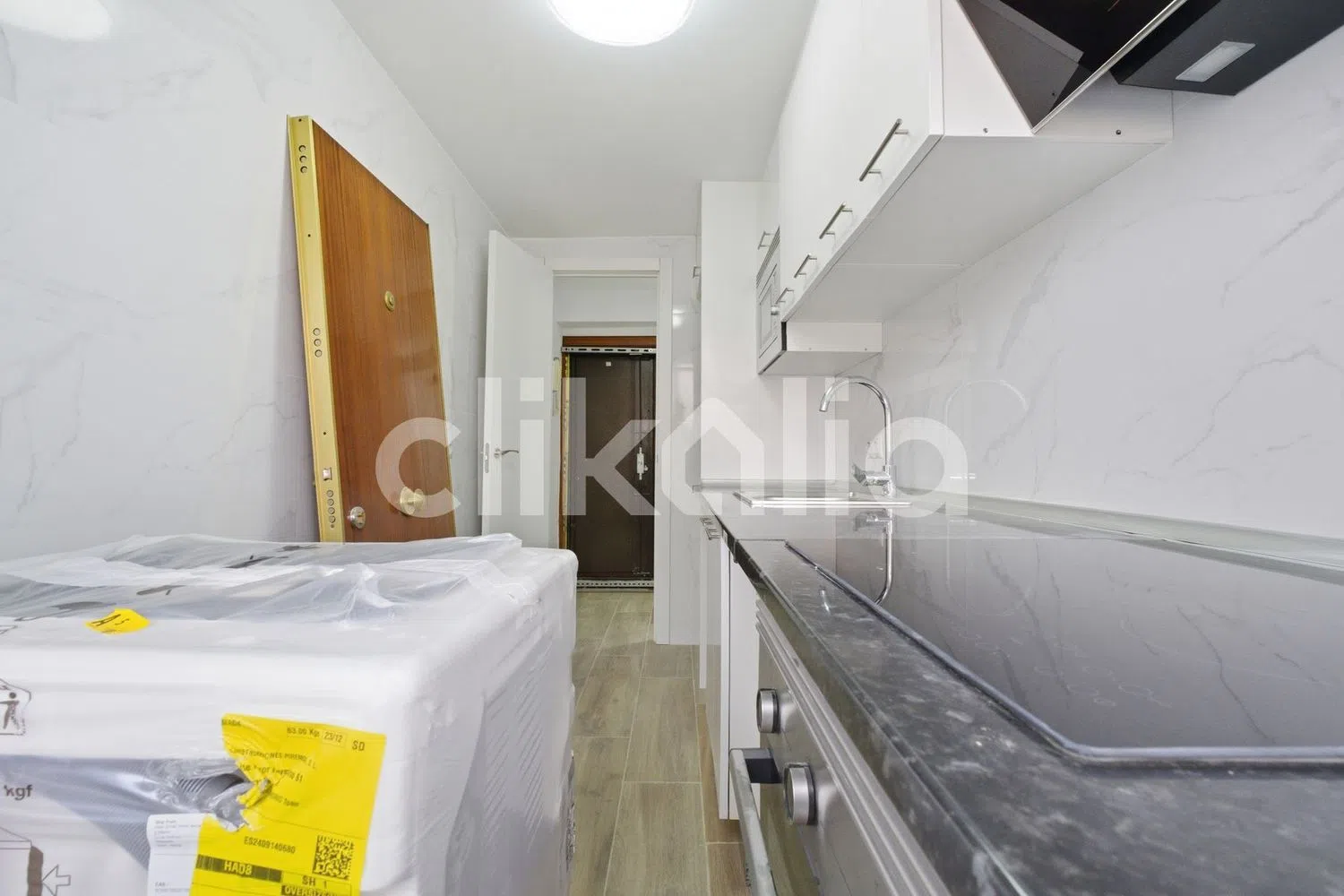 Piso en calle del Puerto del Bruch - Foto 8