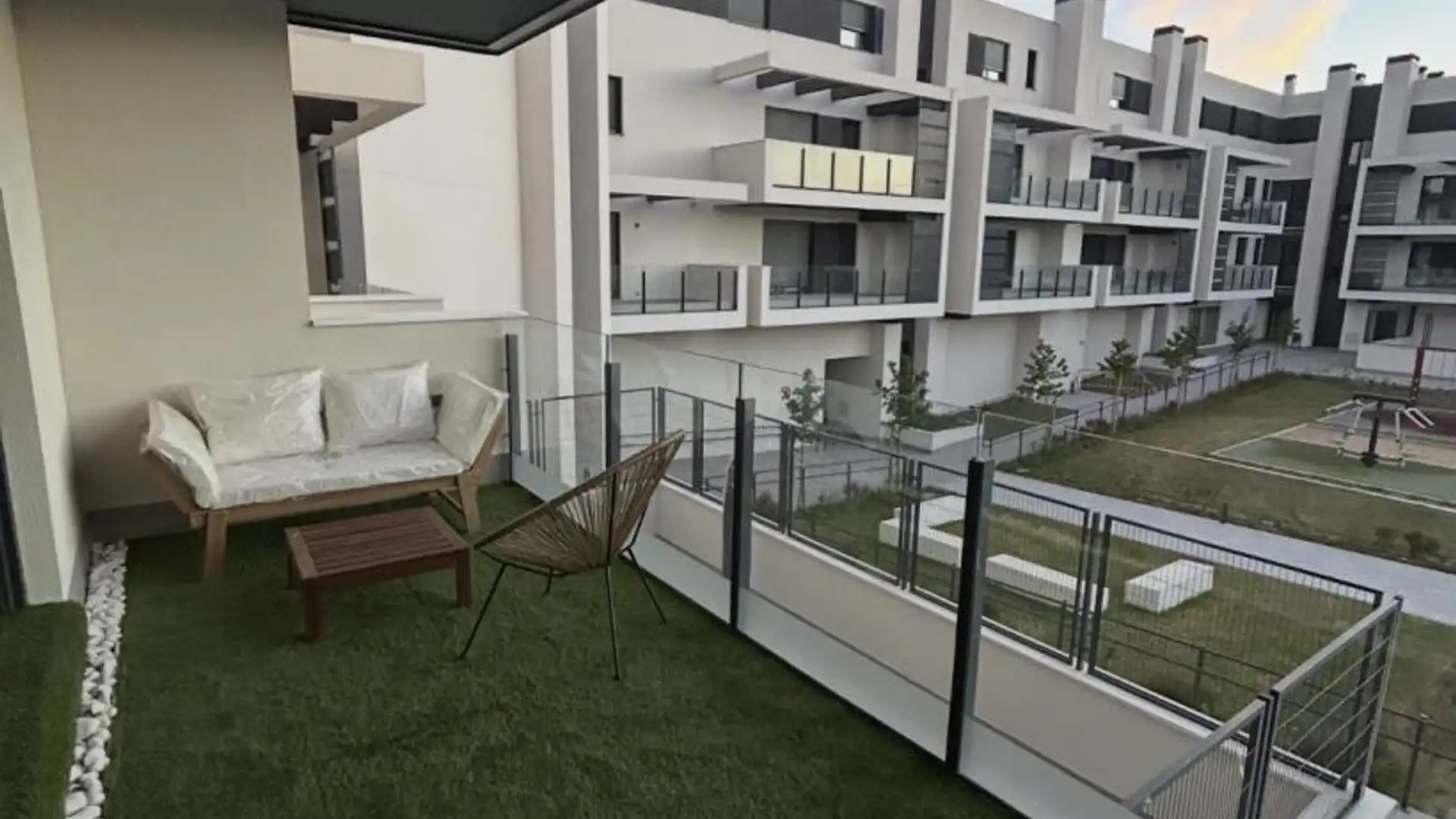 Piso en  Calle Trabajadoras del Cotton 1R - Foto 4