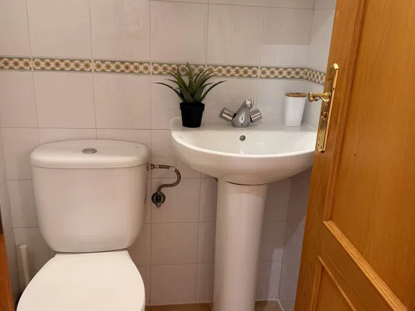 Chalet adosado en Barrio Pozoalbero - Foto 11