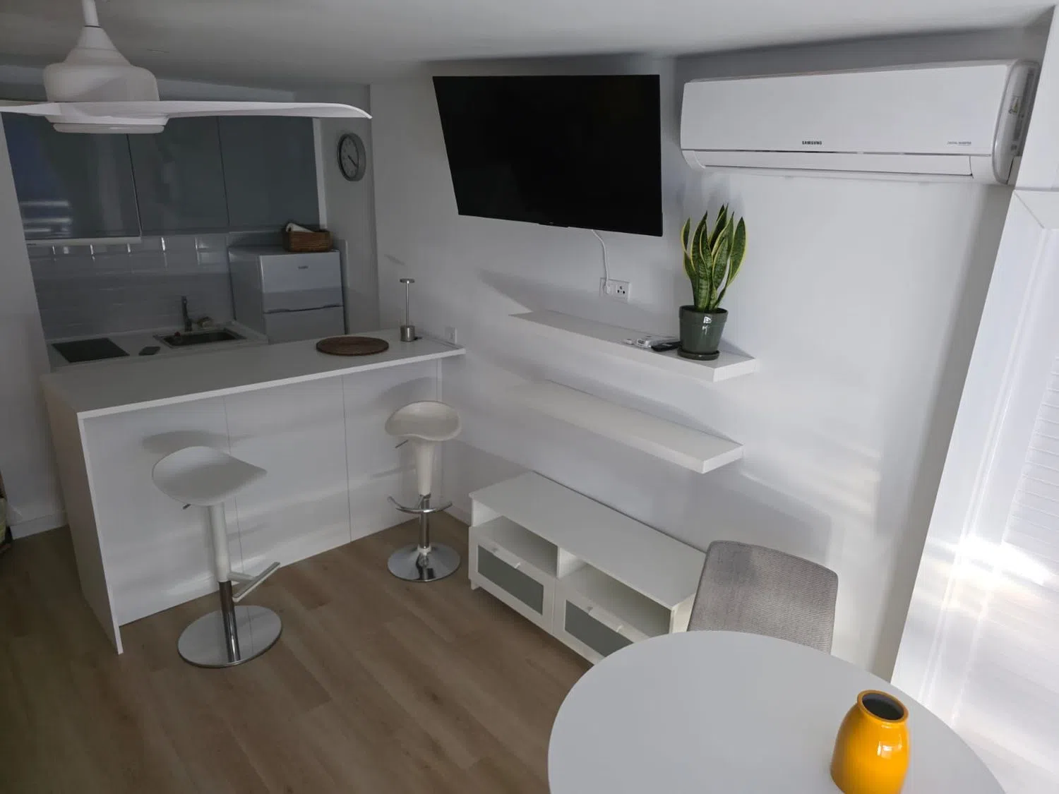 Estudio en calle de Miquel Rosselló i Alemany, 51 - Foto 9