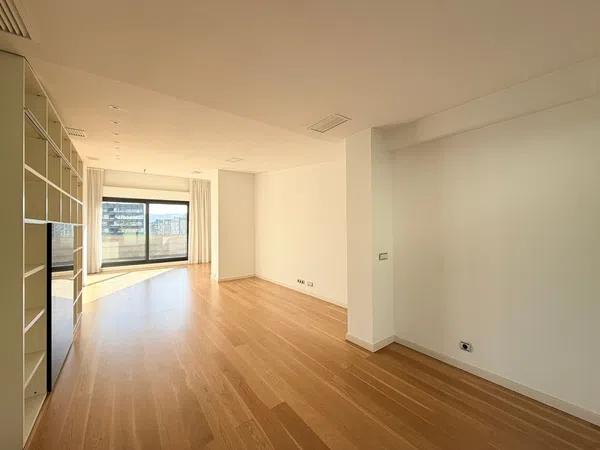 Chalet adosado en calle Leoncio Urabayen, 47 - Foto 2