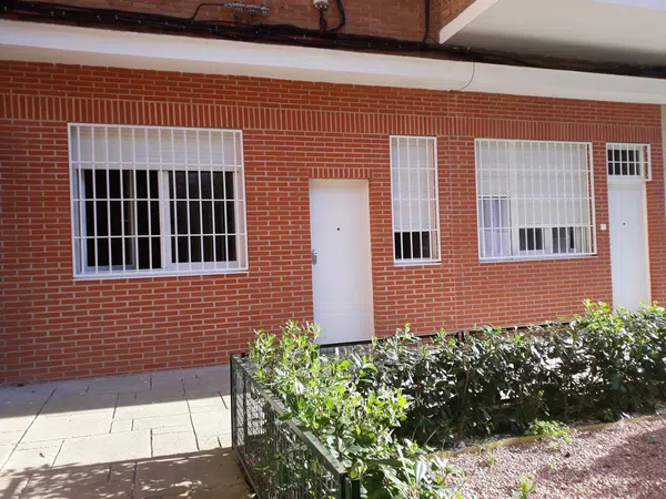 Piso en Calle Pico de los Artilleros, 56, Vinateros - Foto 1
