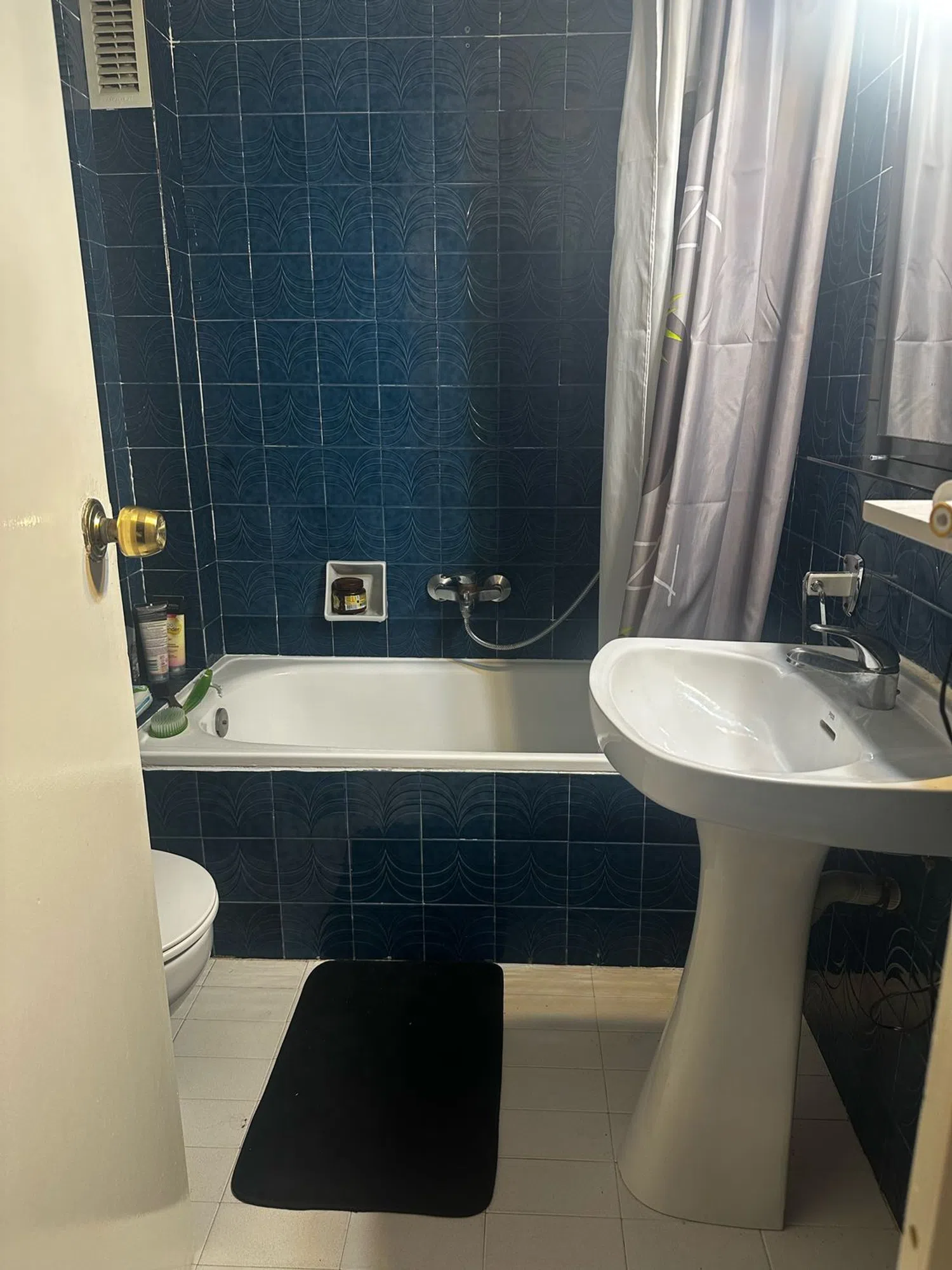 Piso en calle d'Anna Maria Martinez, 30 - Foto 4