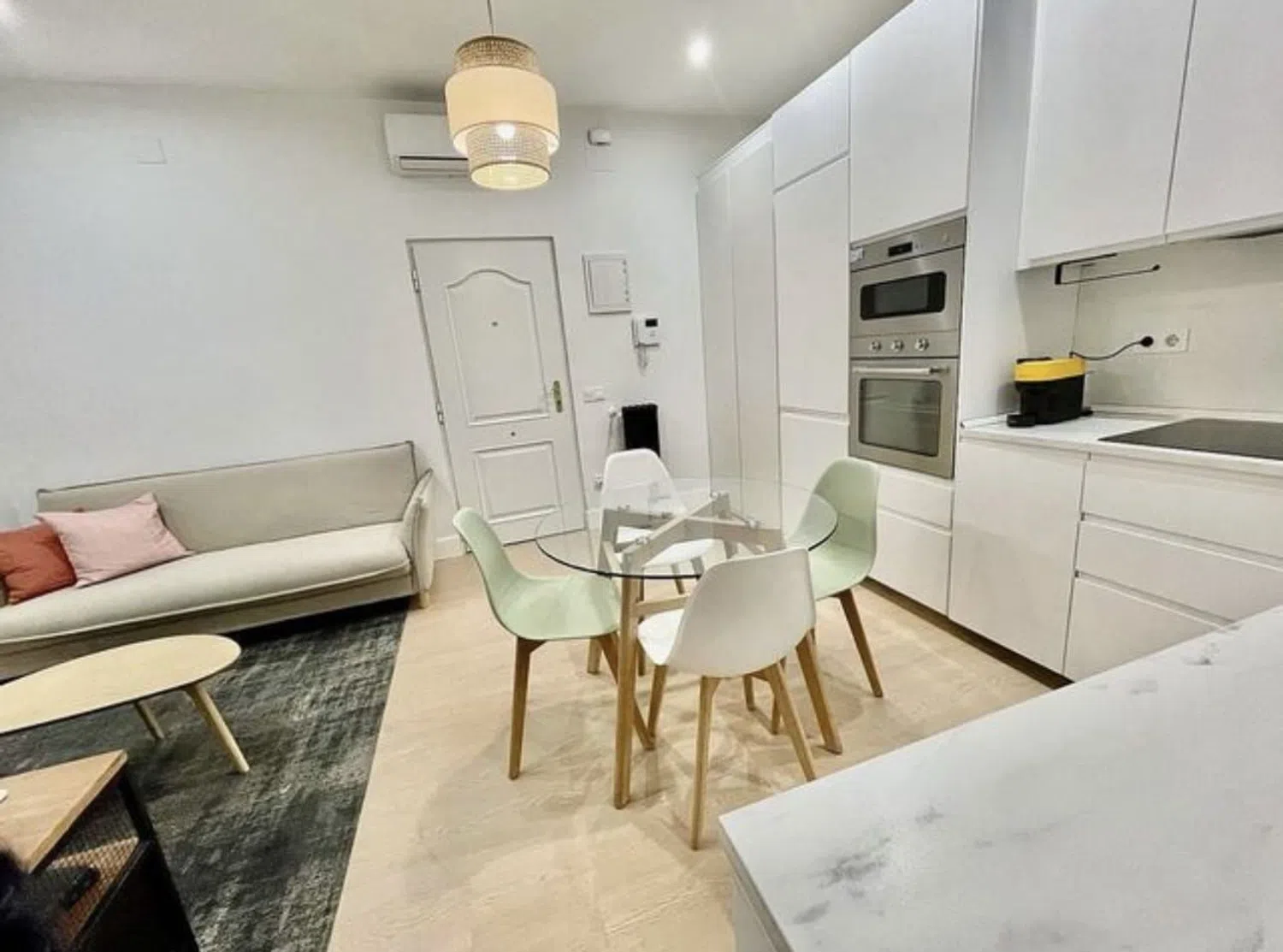 Piso en via Augusta, 290 - Foto 1