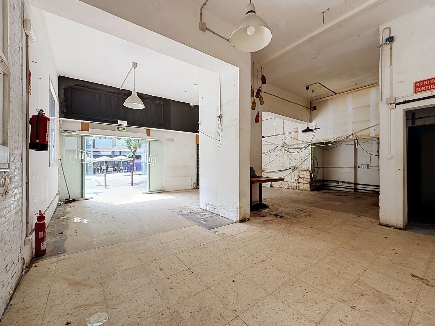 Local en Calle Olesa, 7, El Congrés i els Indians - Foto 3