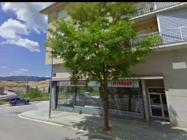 Local comercial en  Avinguda de Béjar 1 - Foto 2