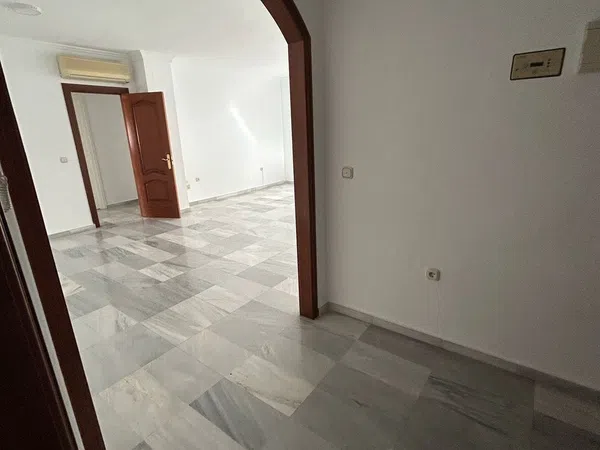 Piso en Calle Vélez Málaga, Malagueta - Monte Sancha - Foto 7