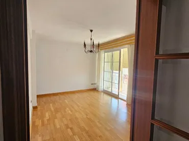 Piso en  Calle Leiria 21 - Foto 3