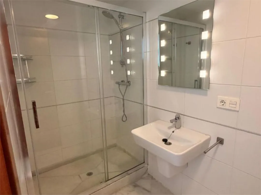 Piso en  Calle Arroyo 55 - Foto 9