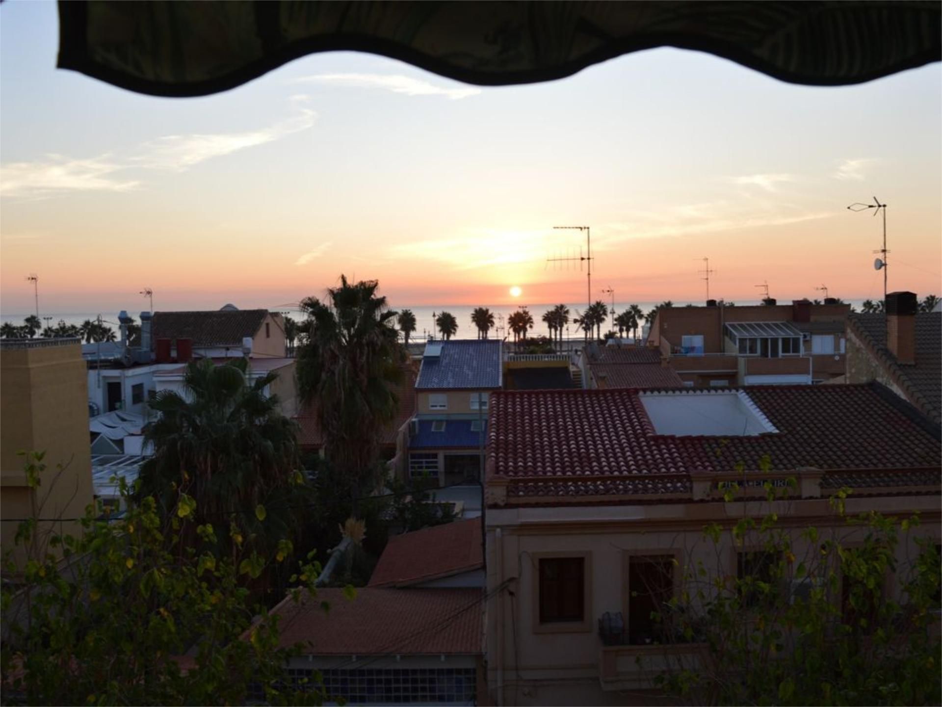 Piso en  Carrer de Cavite 127 - Foto 3