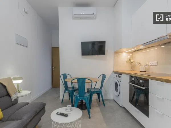Piso en Calle de Sant Josep de Pignatelli - Foto 4