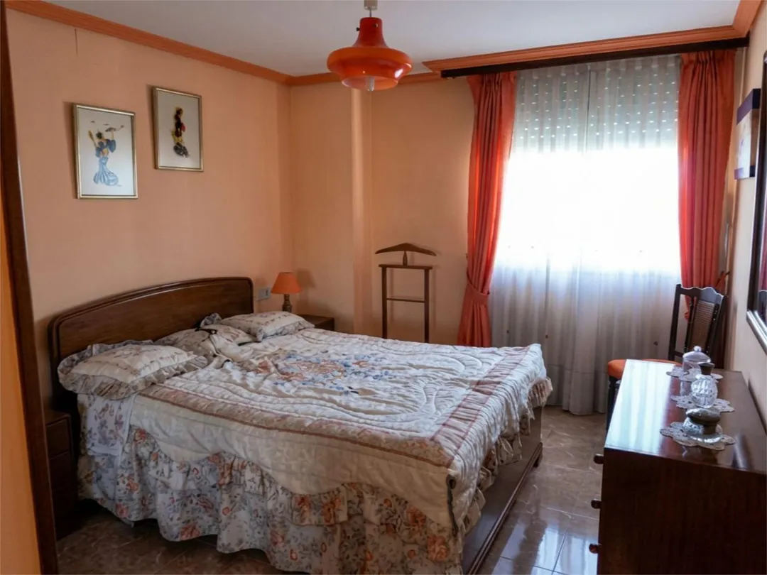 Piso en  Carrer de Carcaixent 4 - Foto 8