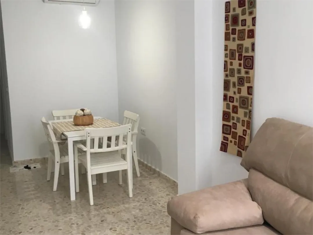 Planta baja en  Calle Clemencia Buiza 4 - Foto 4