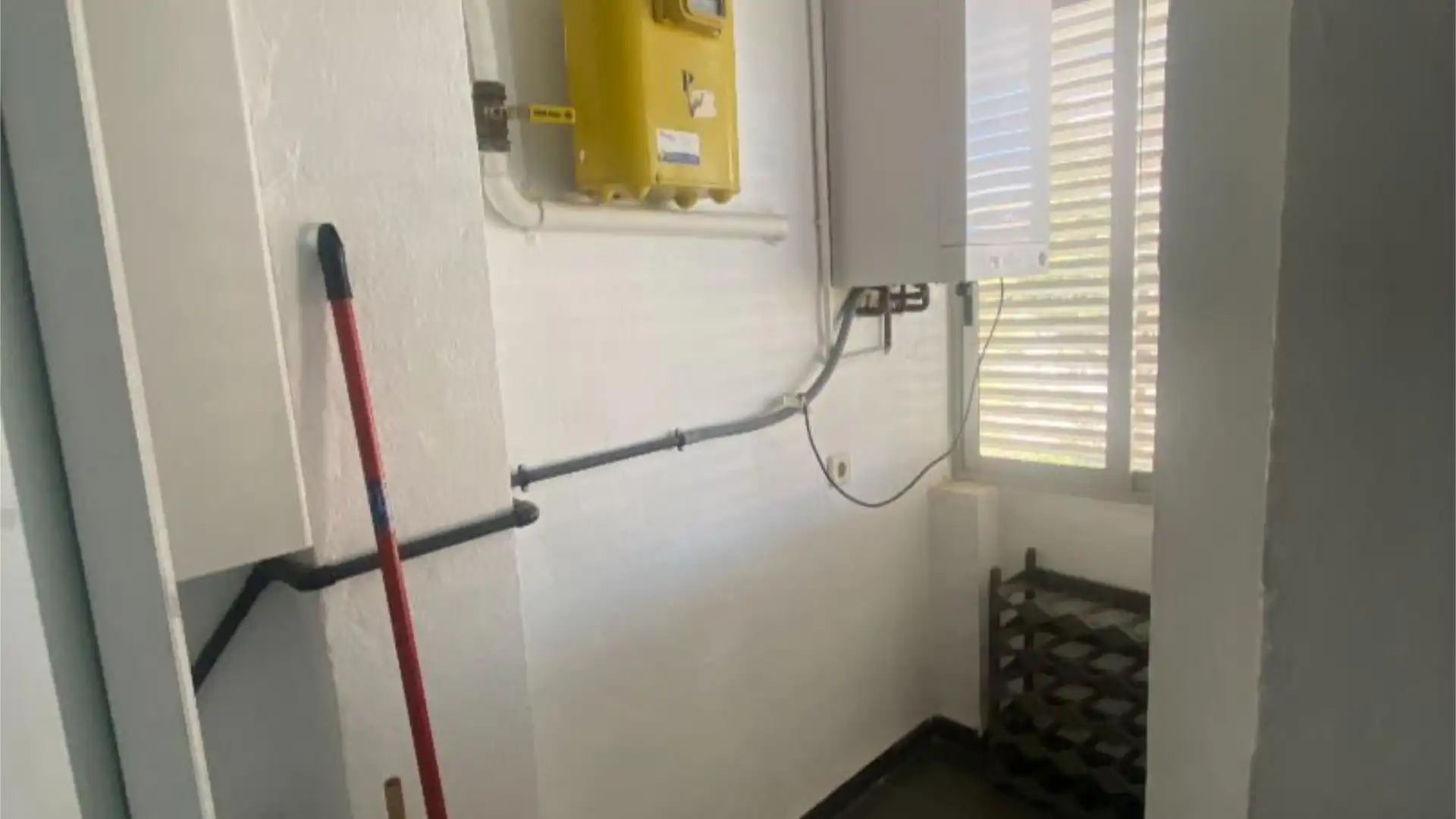 Piso en  Carrer de la Madre Alberta Giménez 2 - Foto 7