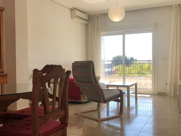 Piso en Avenida de la Reina Mercedes, 45, Reina Mercedes - Heliópolis - Foto 1