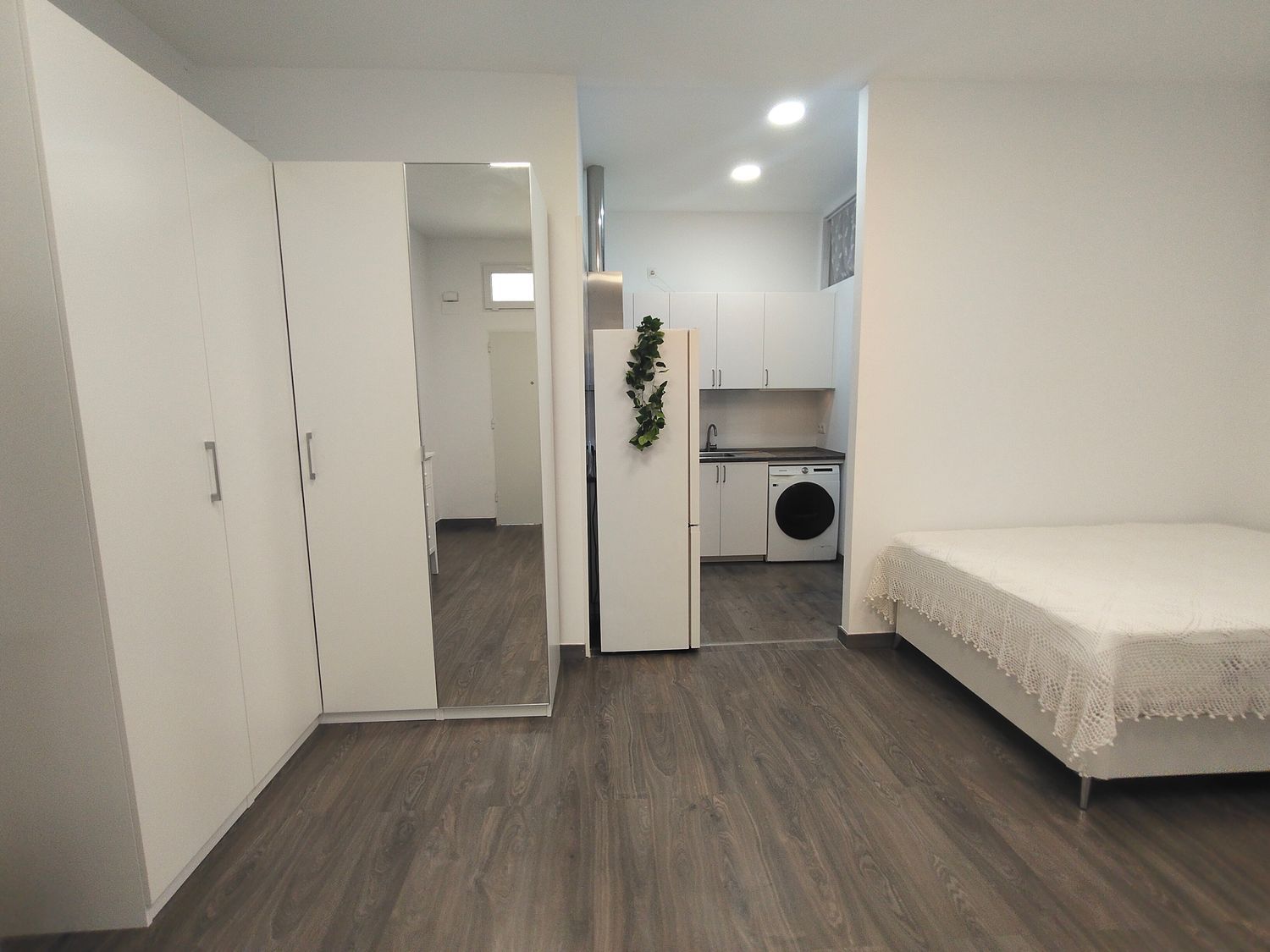 Estudio en Calle Frigiliana, Los Guindos - Parque Mediterráneo - Santa Paula - Foto 3