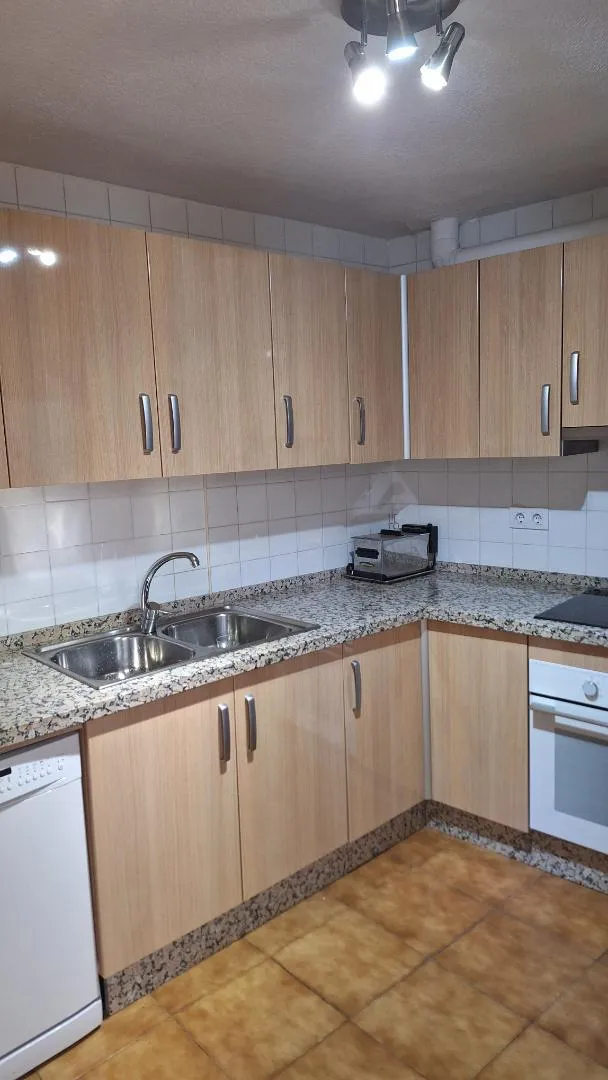 Piso en  Avenida de los Almogávares 28 - Foto 9