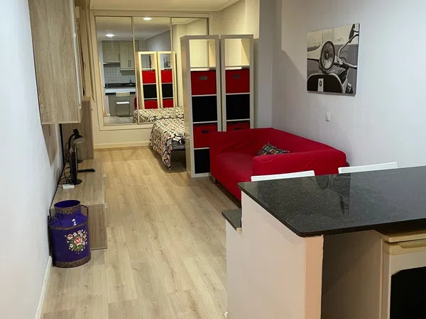 Estudio en Calle de San Bernabé, 16, Salesas-Foncalada-Campoamor - Foto 1