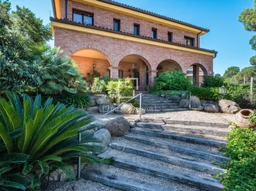 Chalet en Sant Cugat del Vallès - Foto 1
