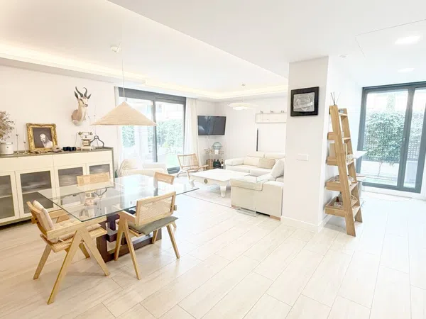 Piso en calle de Sorolla, 5 - Foto 2