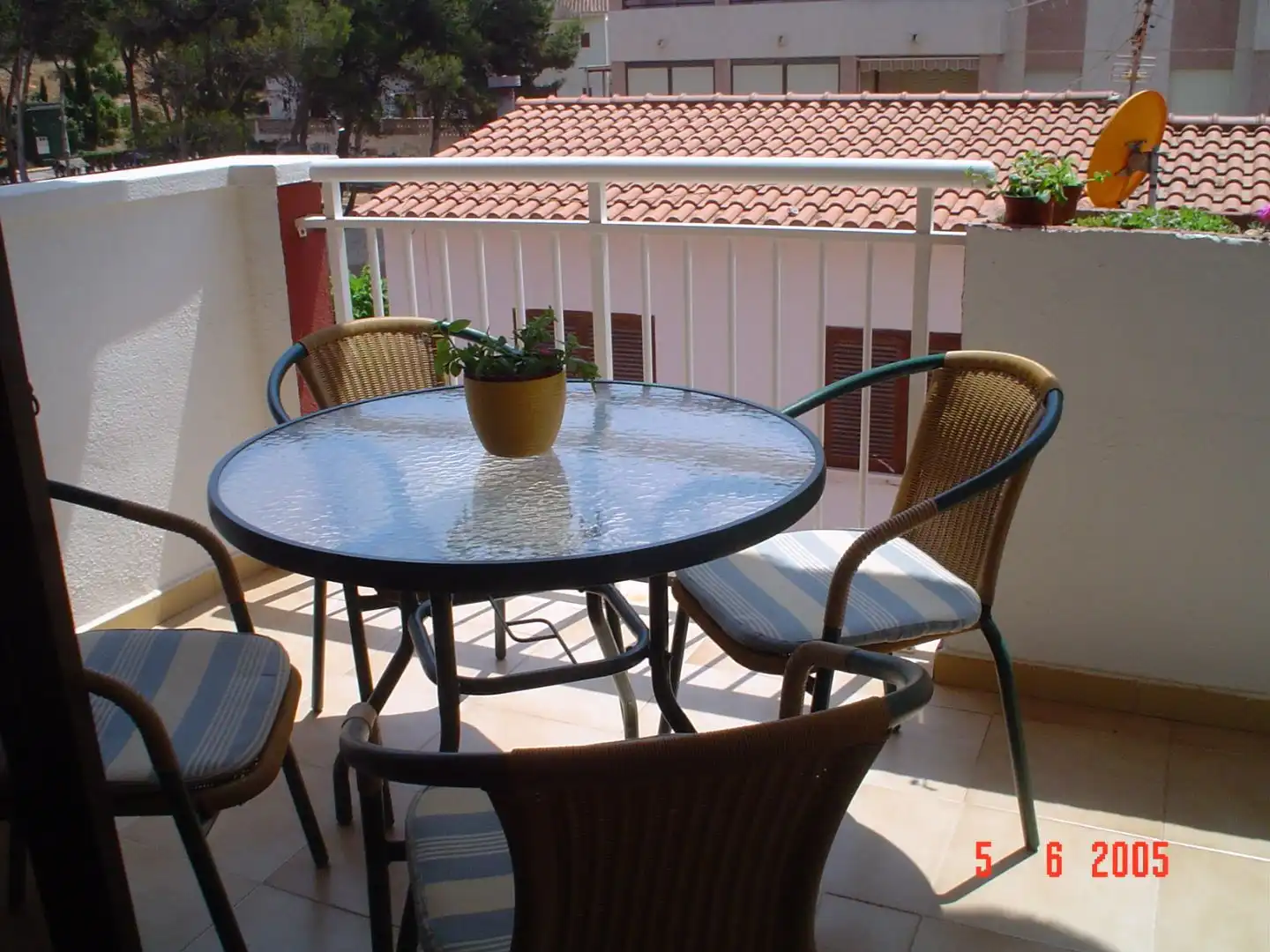 Piso en  Carrer de Terol 44 - Foto 3