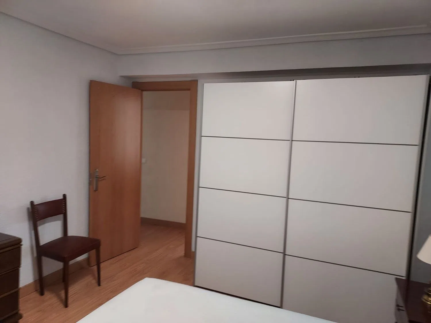 Piso en calle General Moscardó, 5 - Foto 4