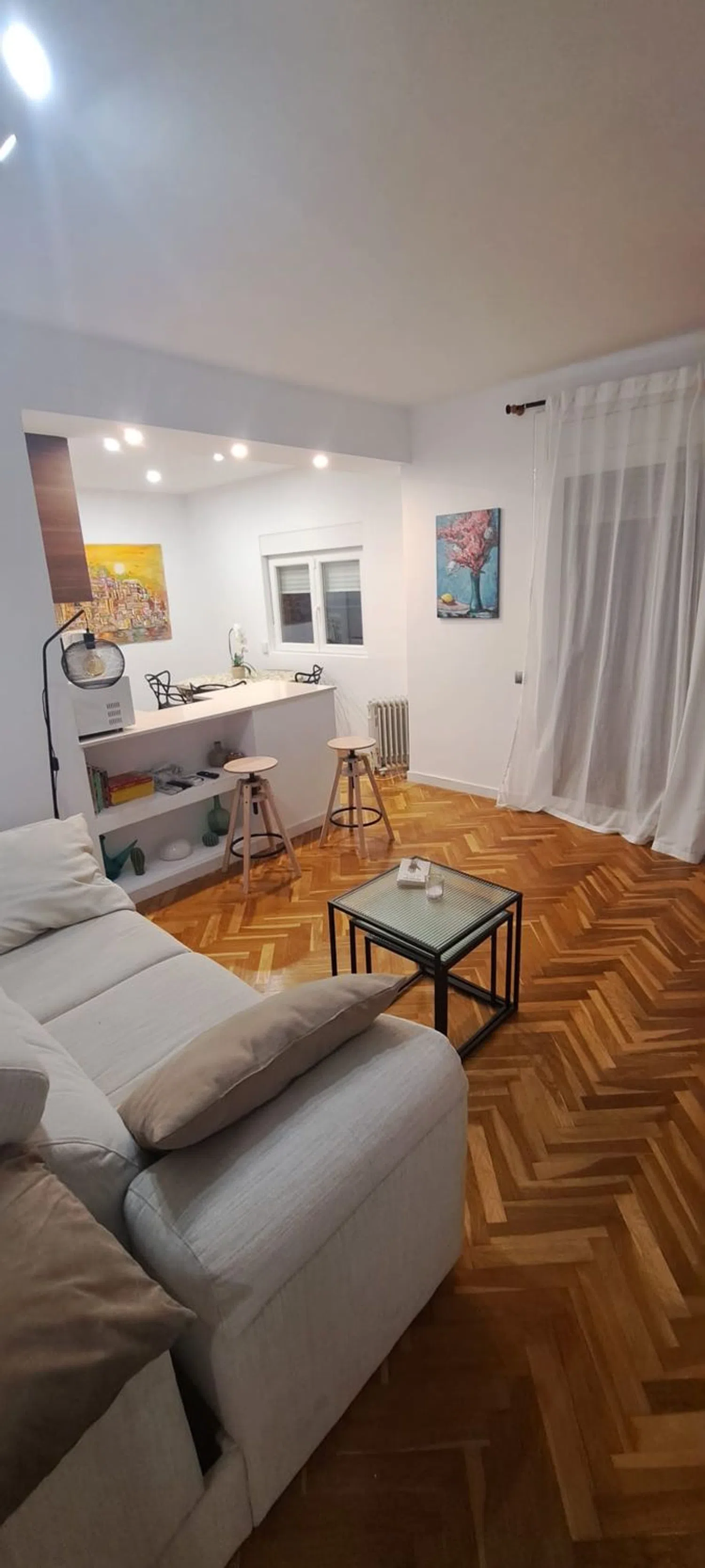 Piso en calle de la Riera Alta, 43 - Foto 1