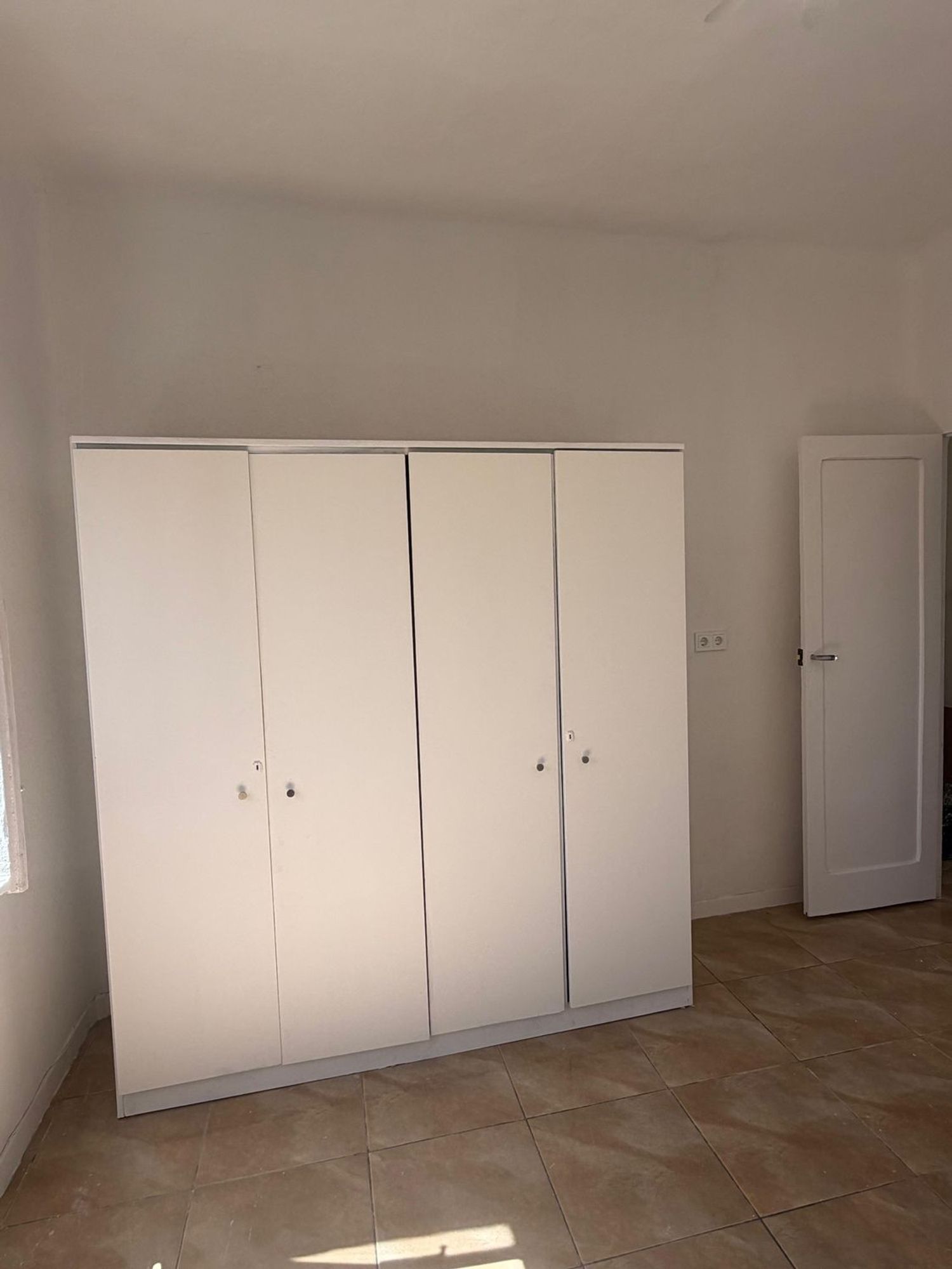 Piso en avenida Benito Perez Galdos, 19 - Foto 7