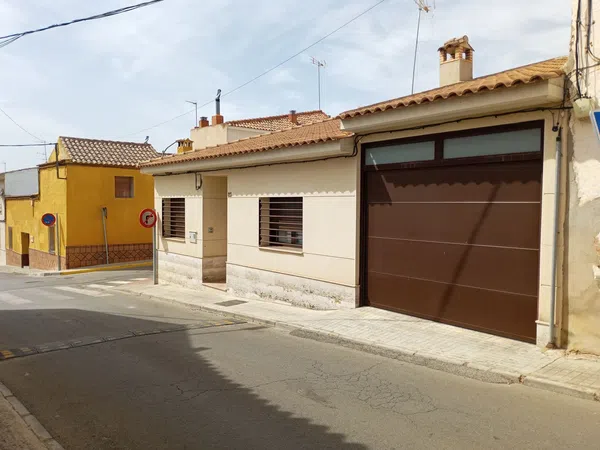 Casa o chalet independiente en Calle aguabuena, 23 - Foto 1
