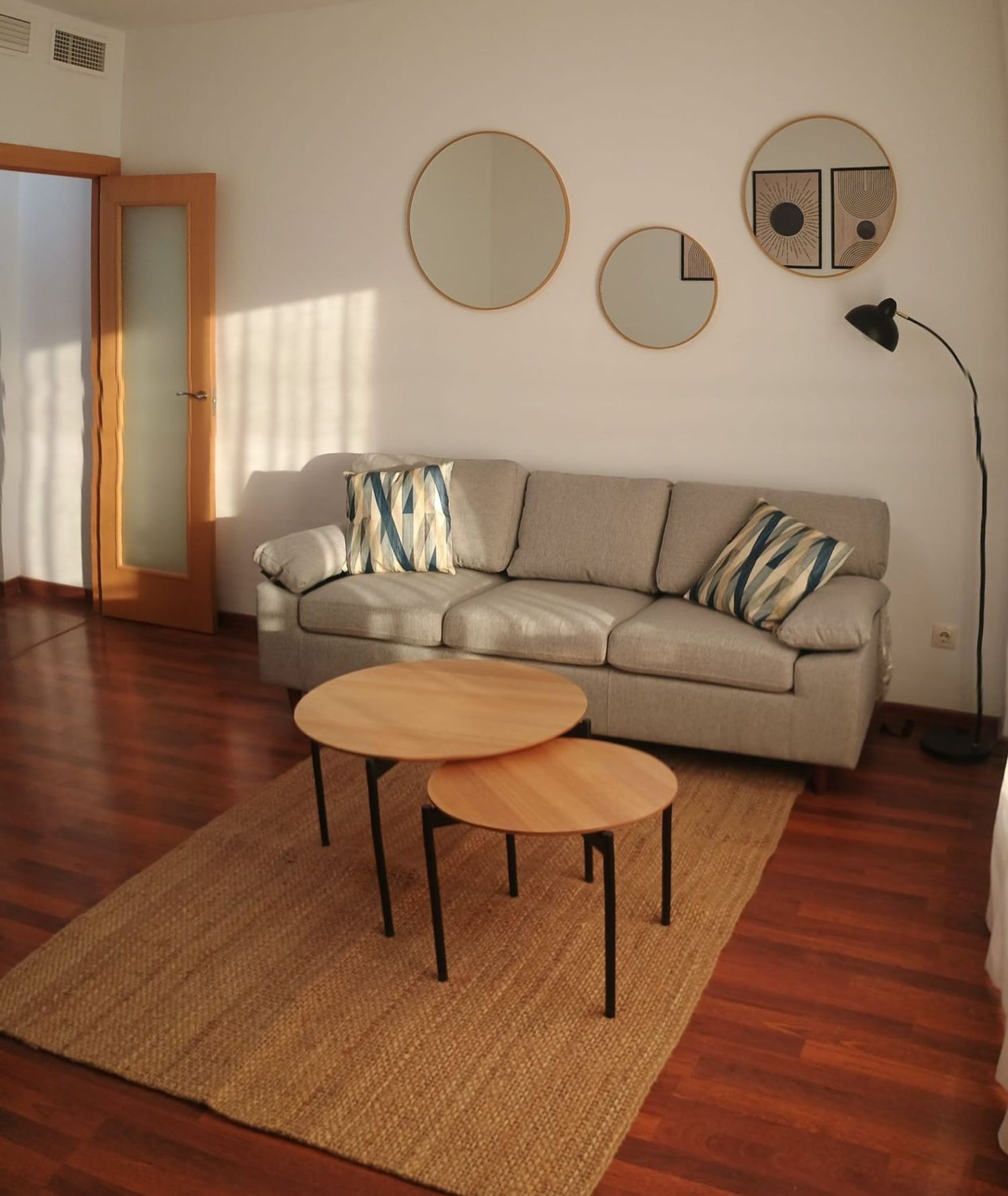 Piso en Calle Pintor Sorolla, 25 - Foto 2